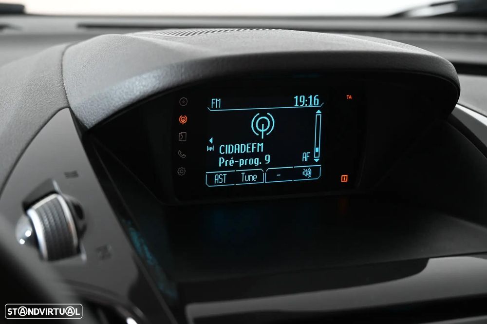 Ford Tourneo Courier 1.0 EcoBoost Titanium - 18