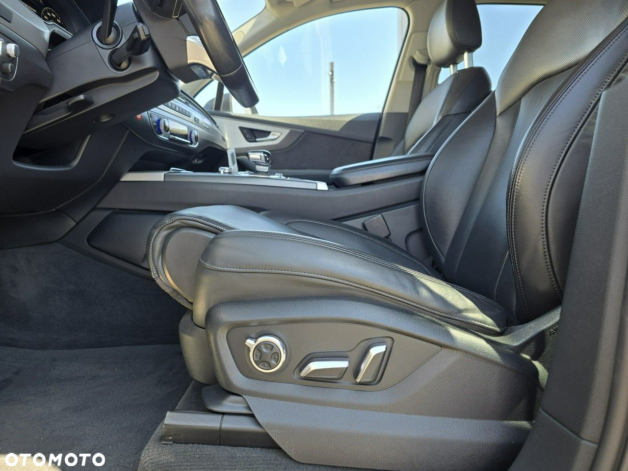 Audi SQ7 4.0 TDI Quattro Tiptronic - 11