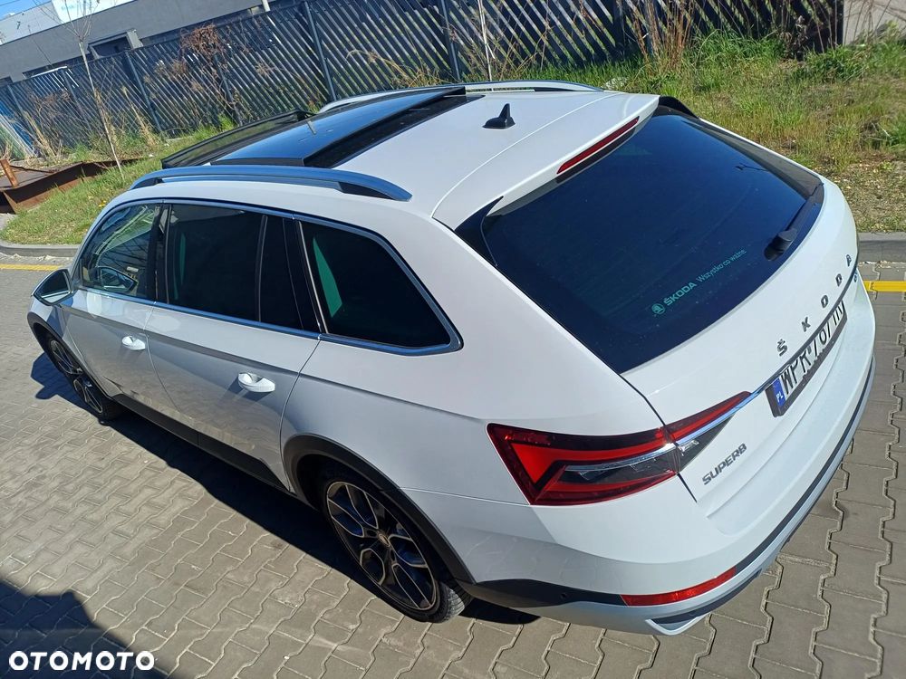 Skoda Superb 2.0 TSI 4x4 Scout DSG - 12