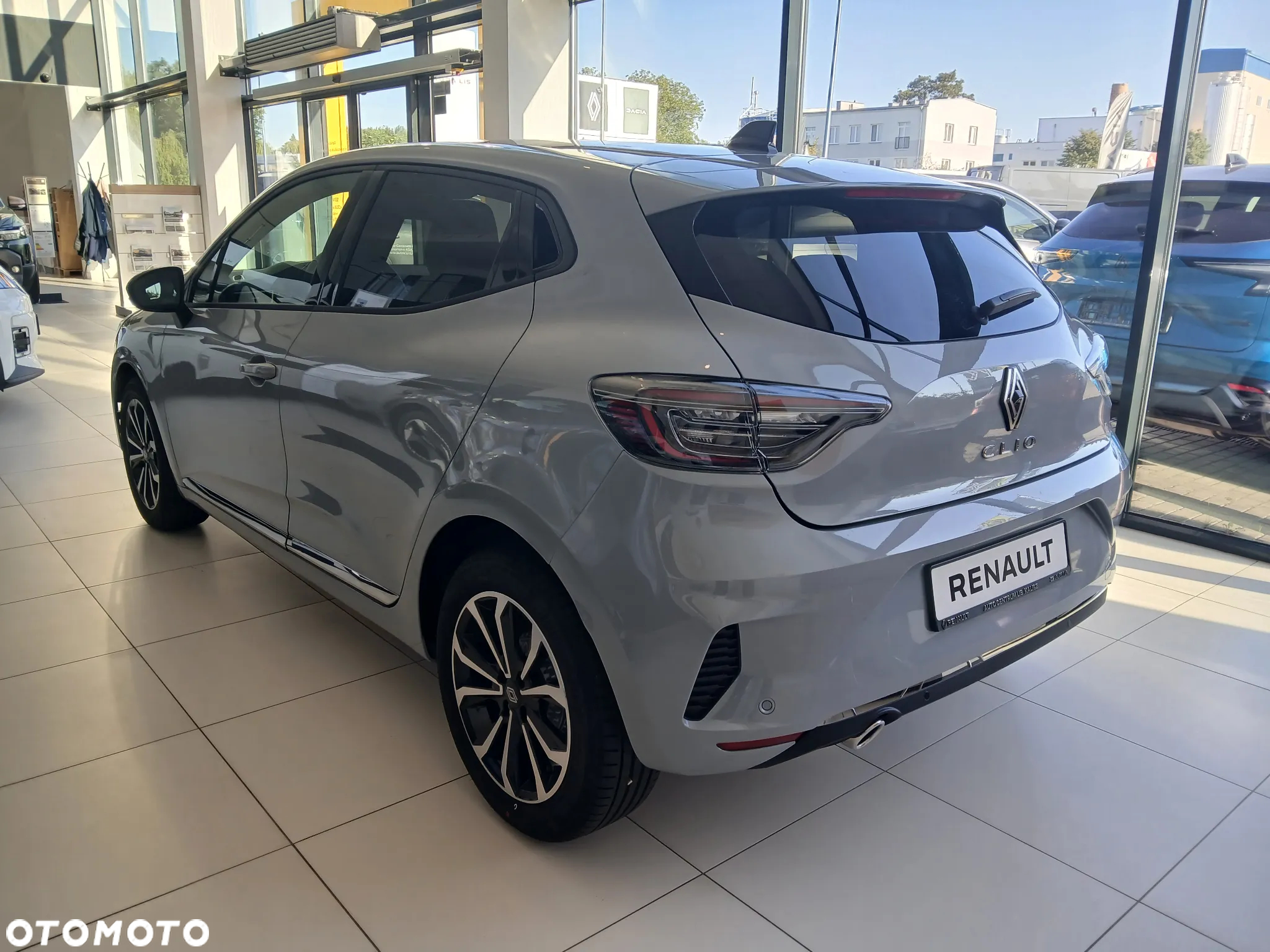 Renault Clio 1.0 TCe Evolution - 4