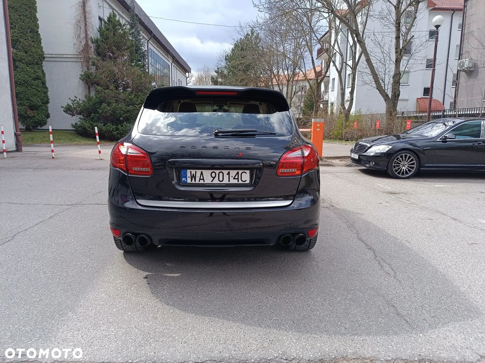 Porsche Cayenne - 8