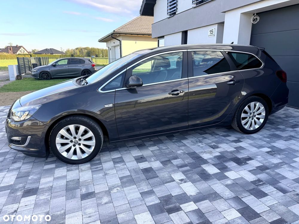 Opel Astra 1.4 Turbo Cosmo - 12