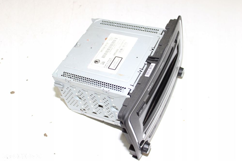 Radio fabryczne skoda superb II 3T0035161G - 8