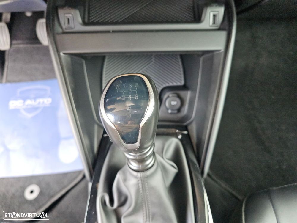 Citroën C4 1.2 PureTech Feel Pack - 27