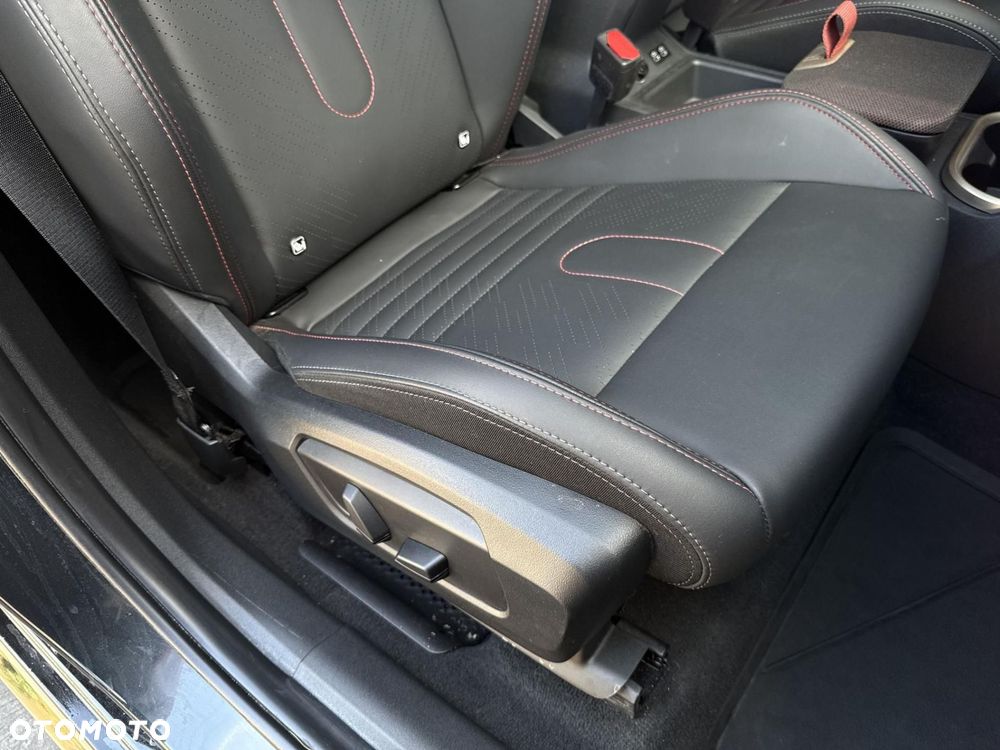 MINI John Cooper Works - 24