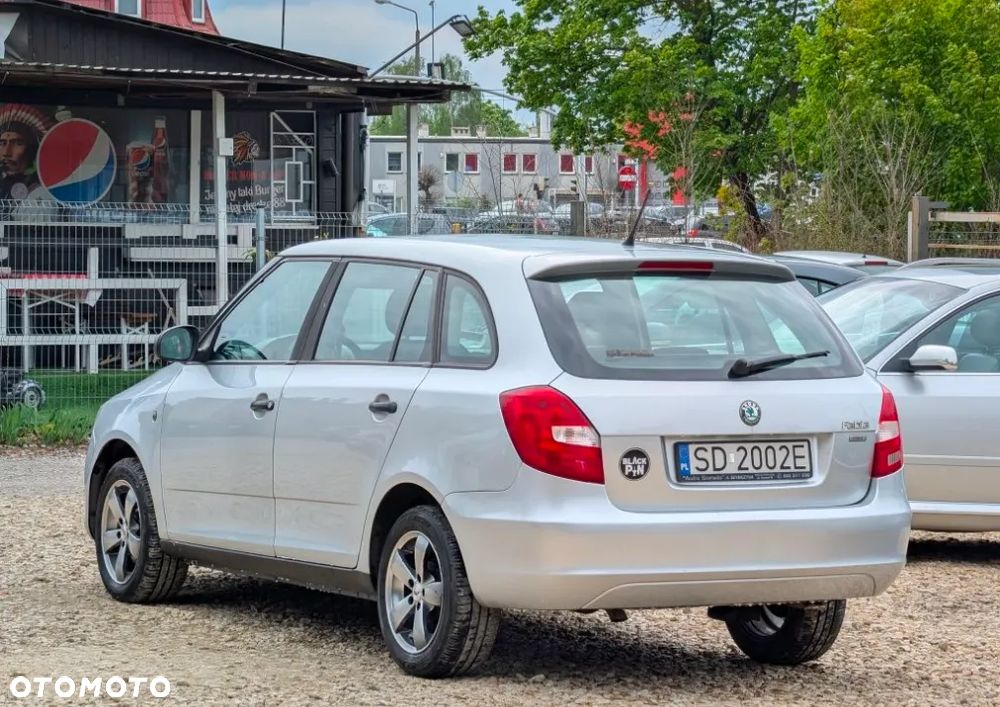 Skoda Fabia - 4