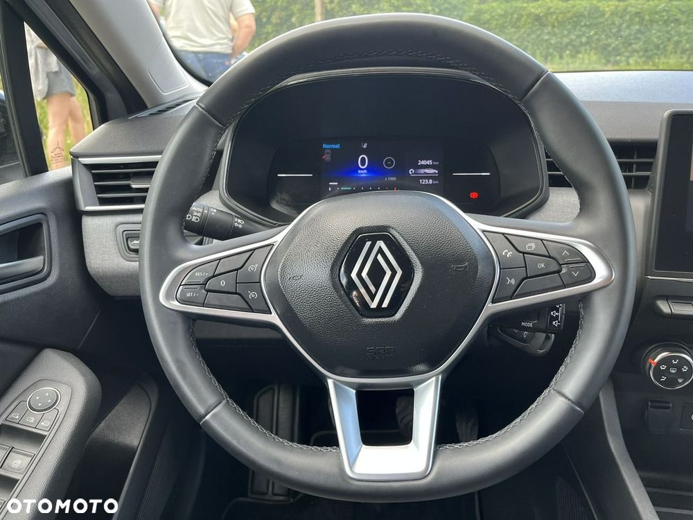 Renault Clio - 16