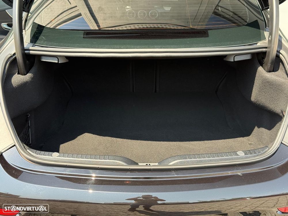 Mercedes-Benz C 220 d Coupe 9G-TRONIC AMG Line - 27