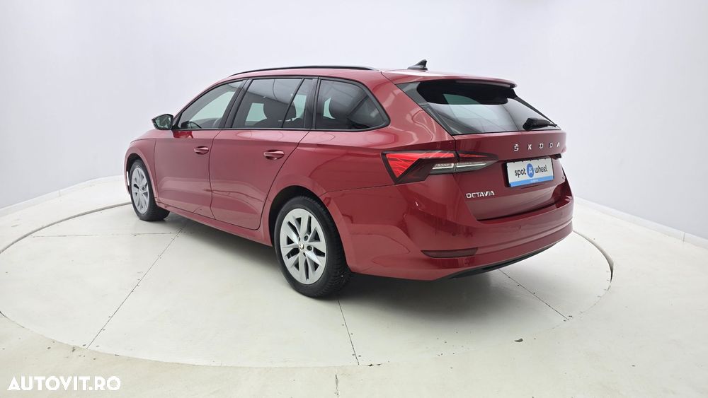 Skoda Octavia Combi 2.0 TDI DSG 4X4 Style - 8