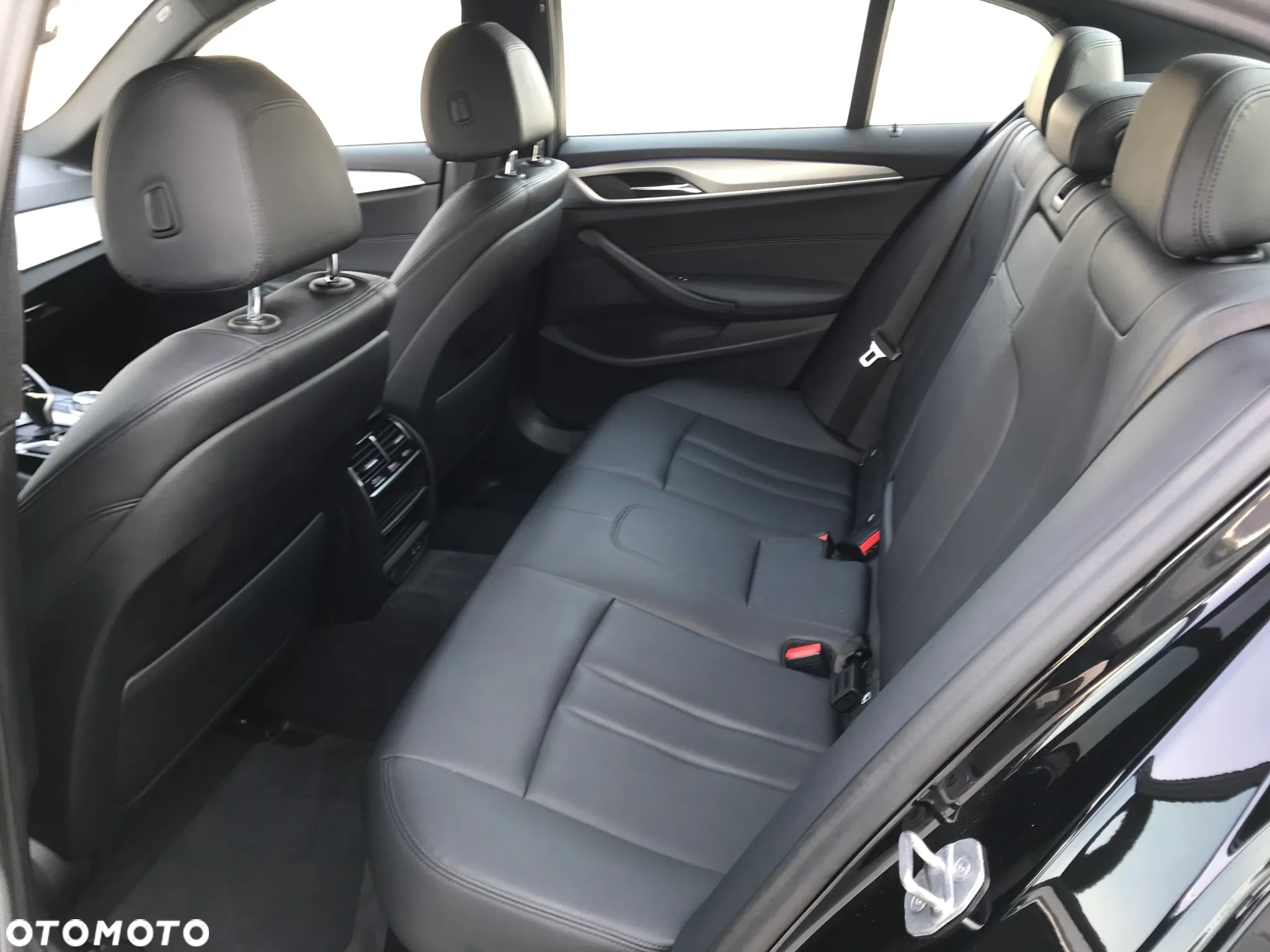 BMW Seria 5 530e iPerformance GPF Sport - 22
