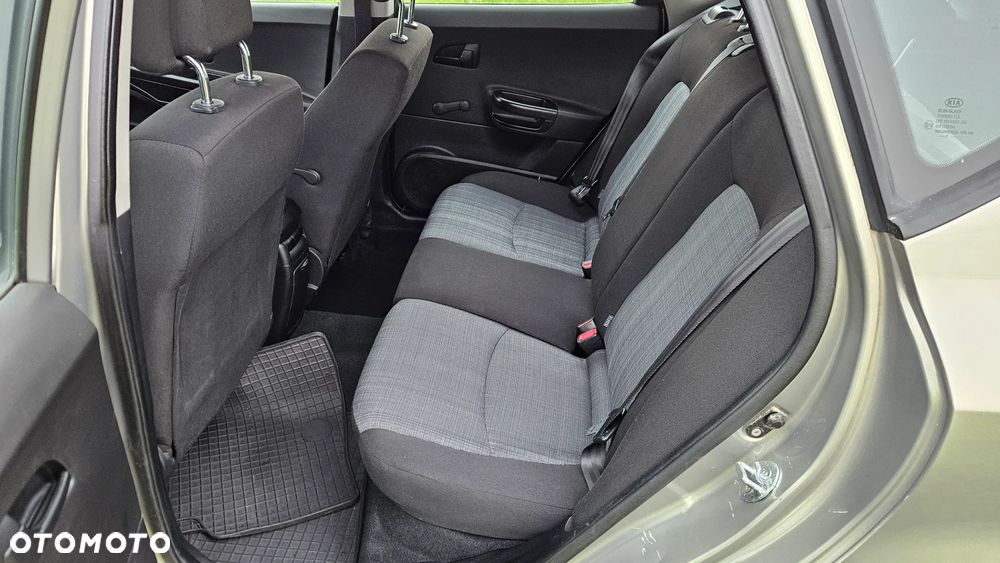 Kia Ceed 1.6 L Euro2012 - 9