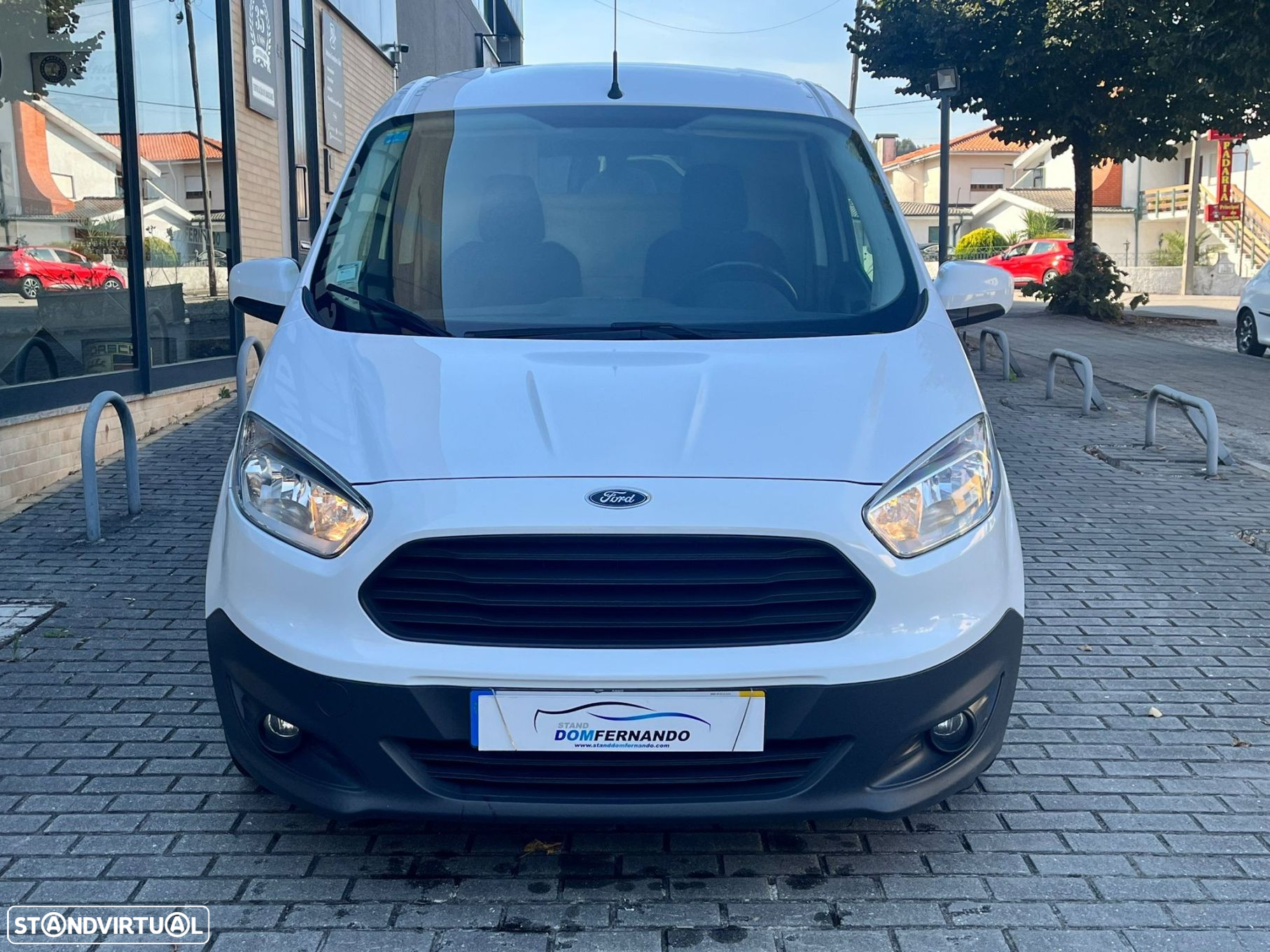 Ford Transit Courier 1.5 TDCi Trend - 28