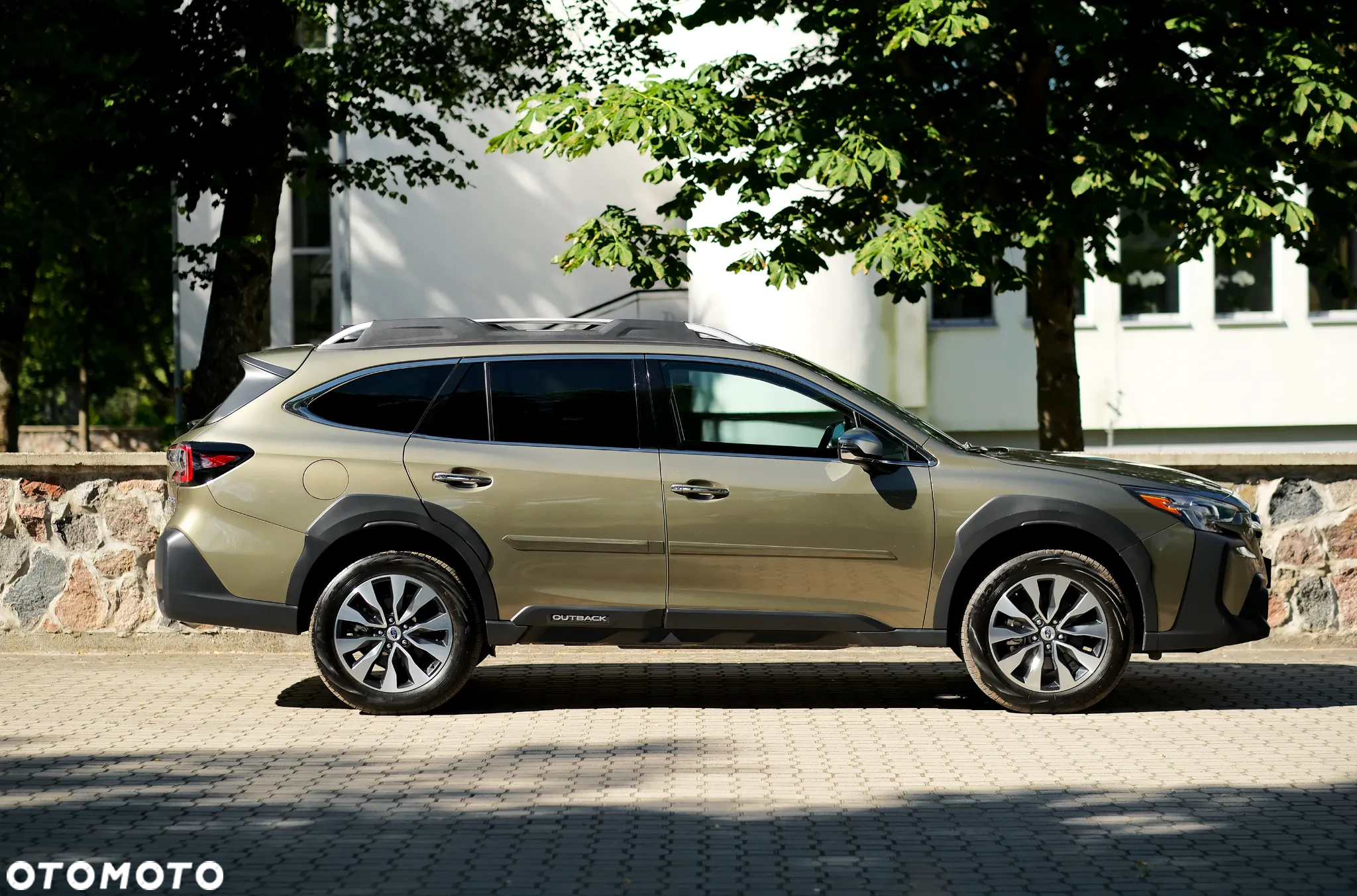 Subaru Outback - 10