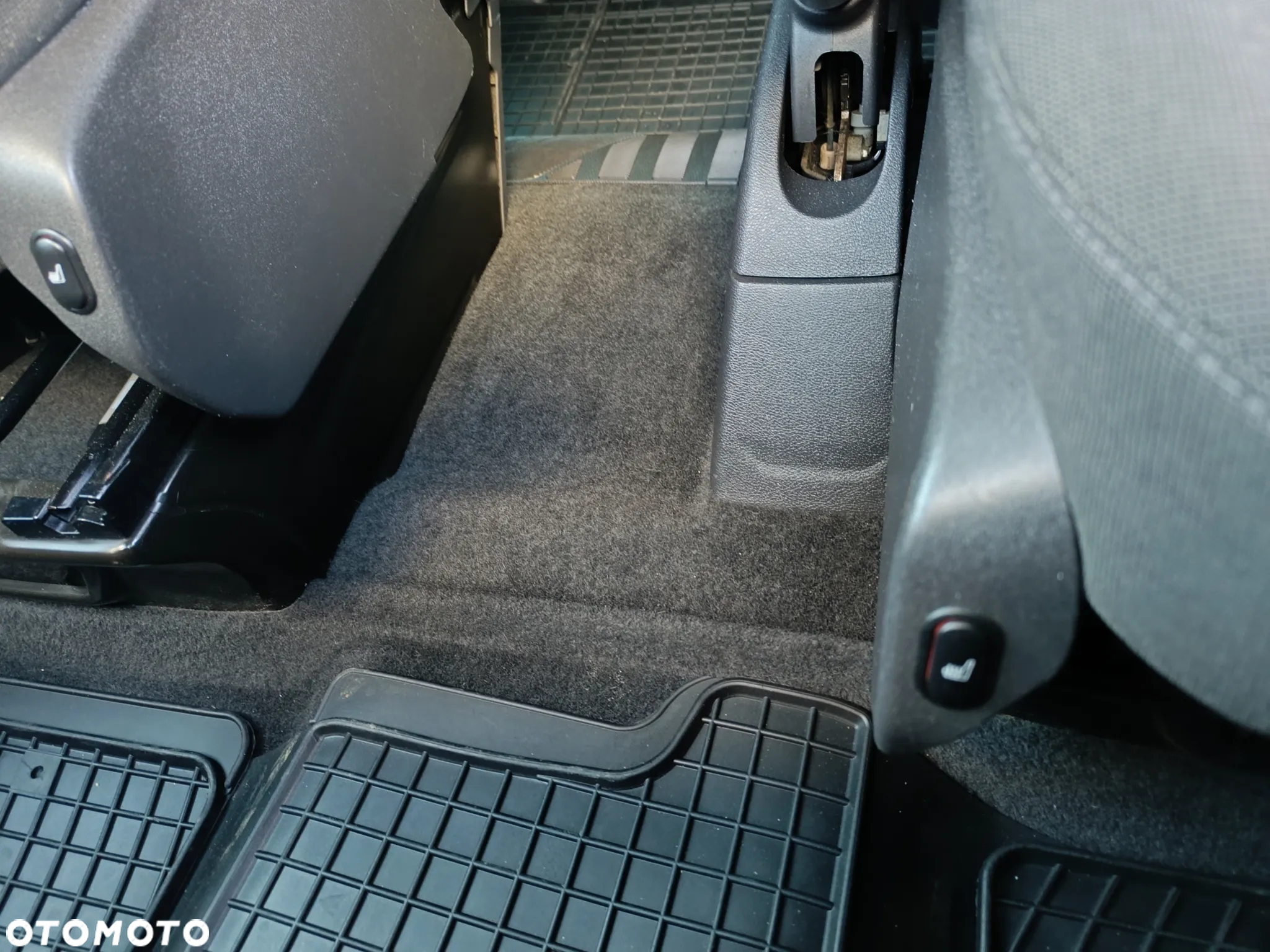 Ford Tourneo Custom 300 L1H1 VA Trend - 20