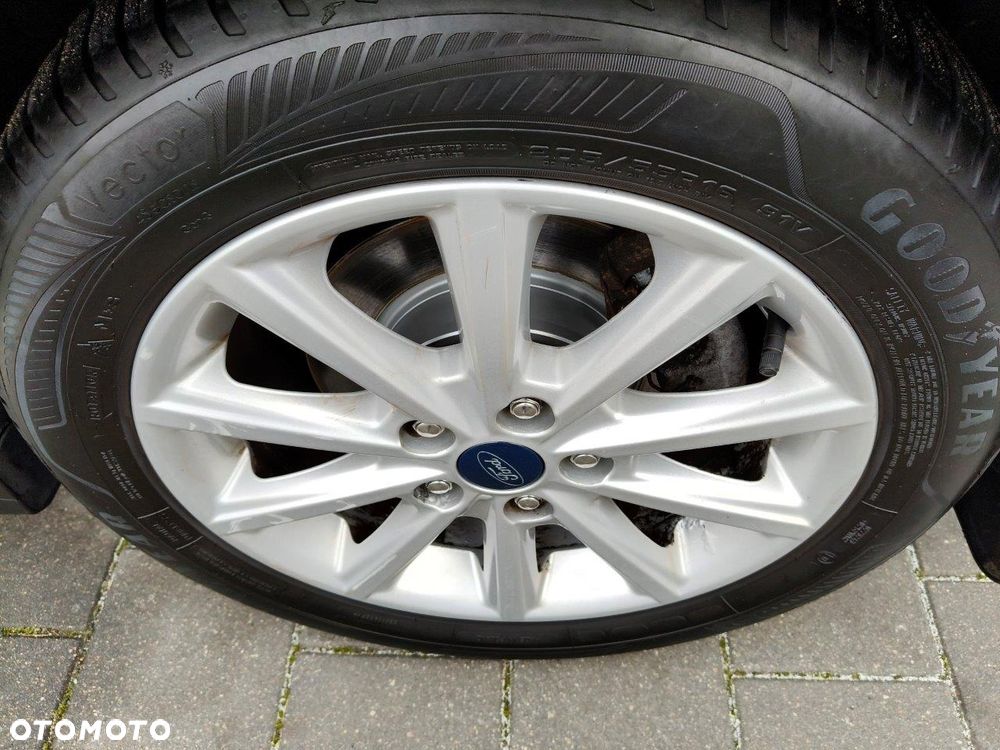 Ford C-MAX 1.5 EcoBoost Titanium ASS - 32