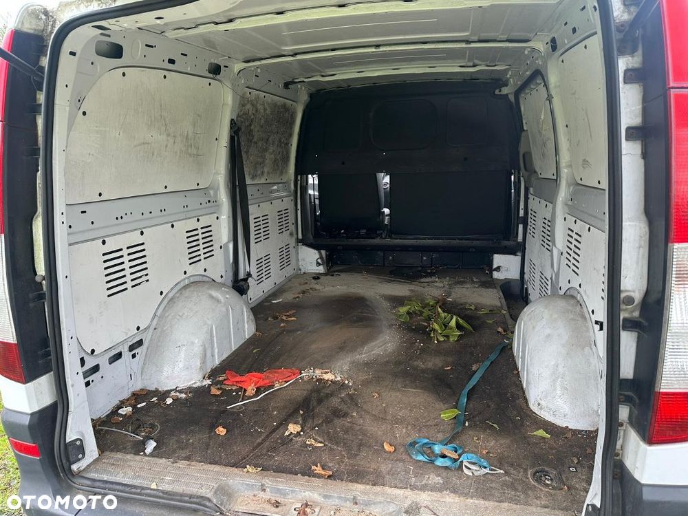 Mercedes-Benz Vito W639 111 CDI L2H1 - 14