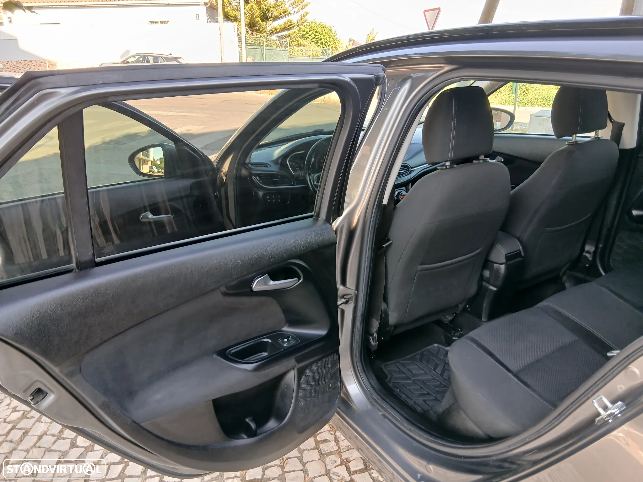 Fiat Tipo Station Wagon 1.3 M-Jet Lounge Tech J17 - 7