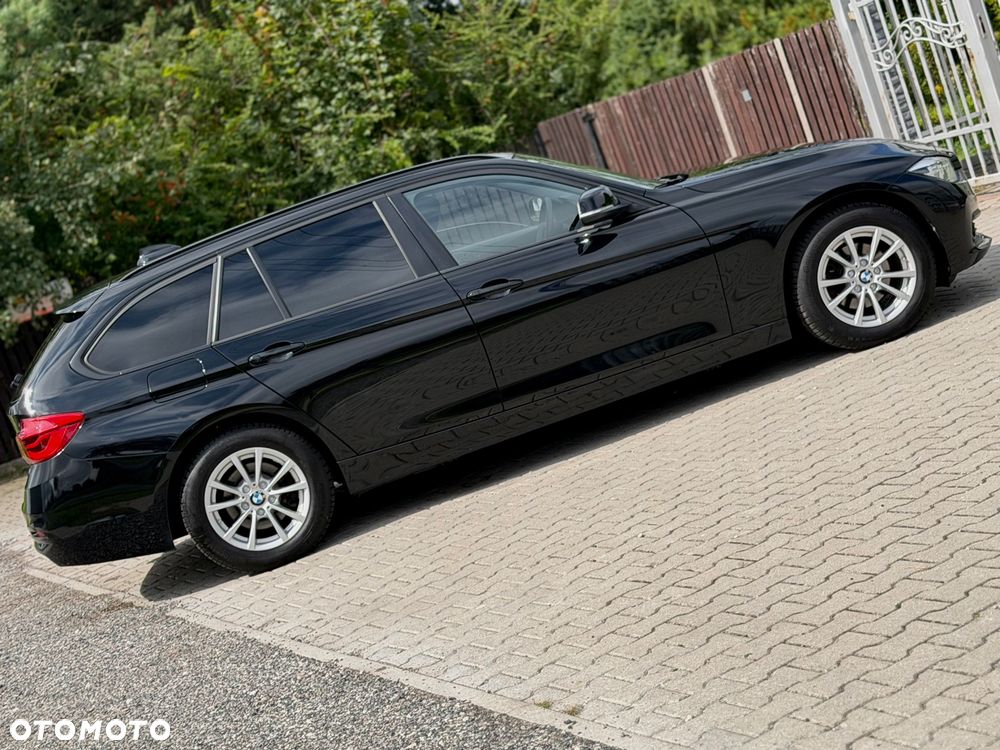 BMW Seria 3 - 35
