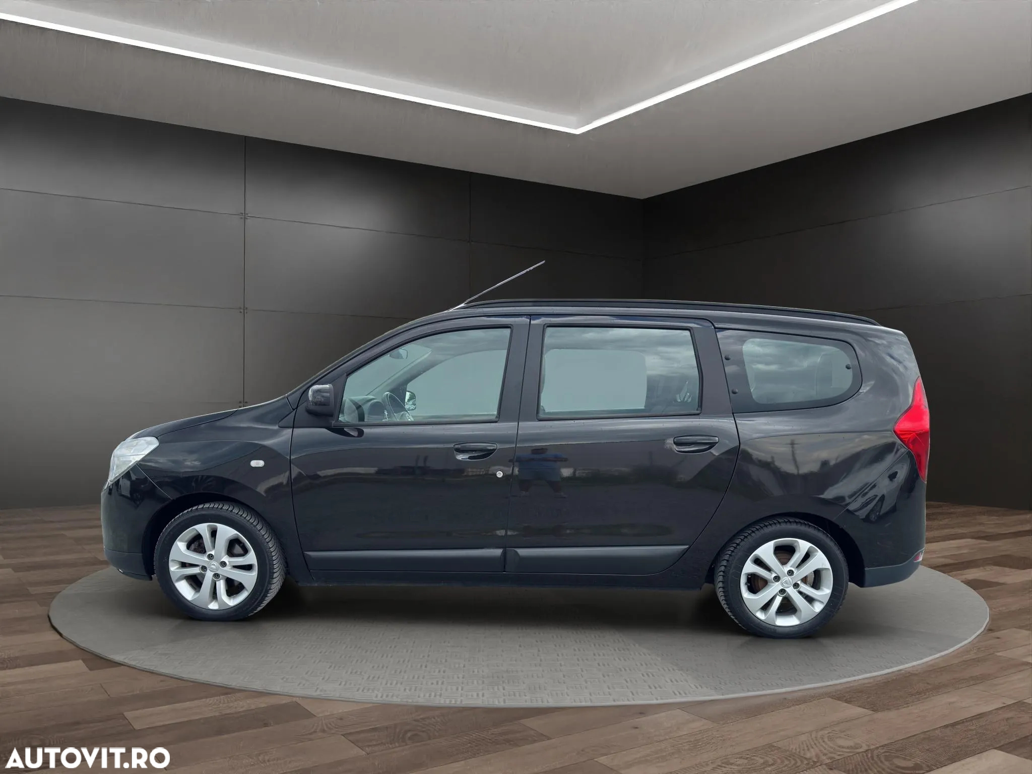 Dacia Lodgy - 19
