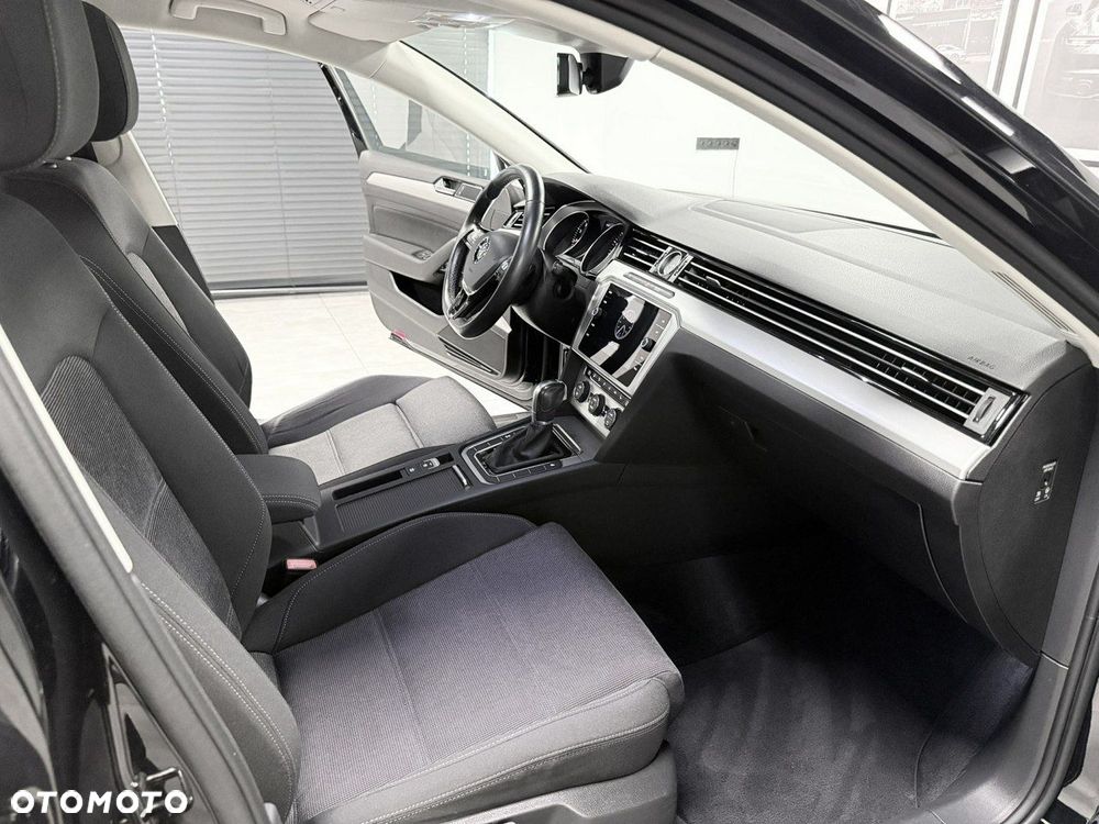 Volkswagen Passat 1.8 TSI BMT Highline DSG - 39
