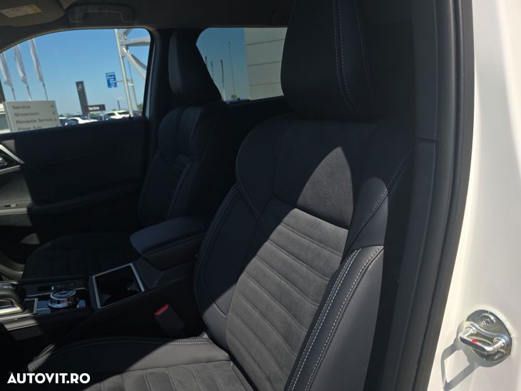 Mitsubishi Outlander 2.4 4WD - 12