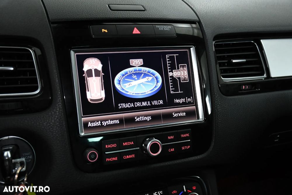 Volkswagen Touareg 3.0 V6 TDI DPF Mountain - 20