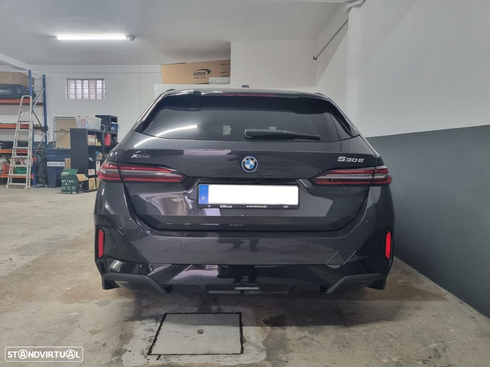 BMW 530 e xDrive Pack Desportivo M Pro - 11