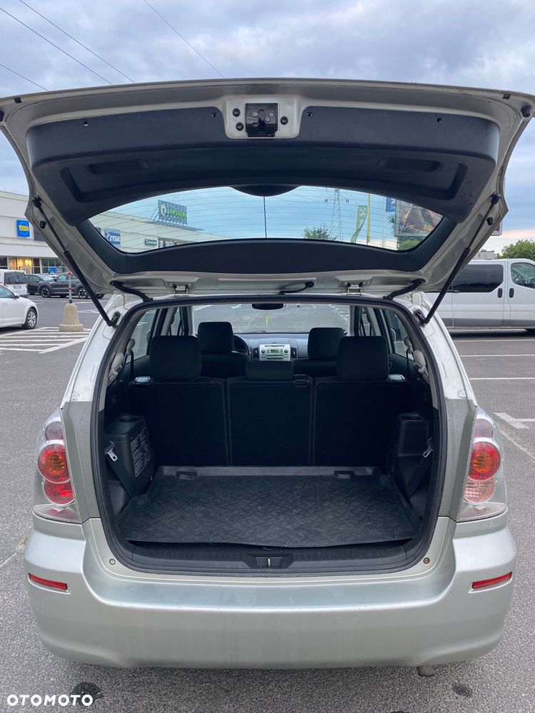 Toyota Corolla Verso 1.8 Prestige + 7os - 13