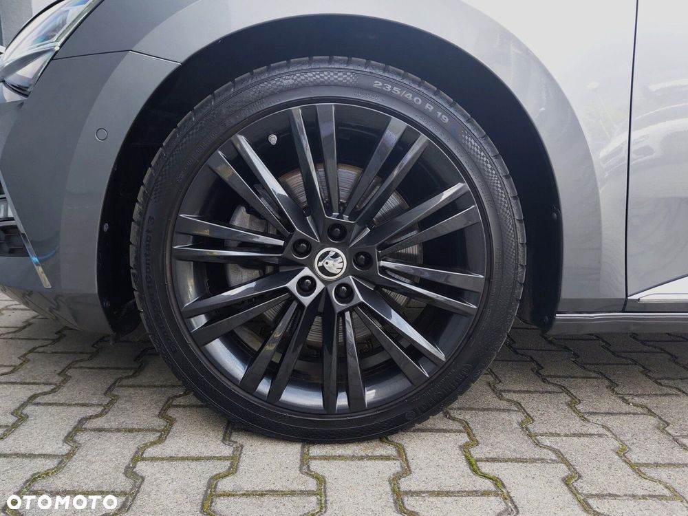 Skoda Superb 2.0 TSI 4x4 L&K DSG - 39