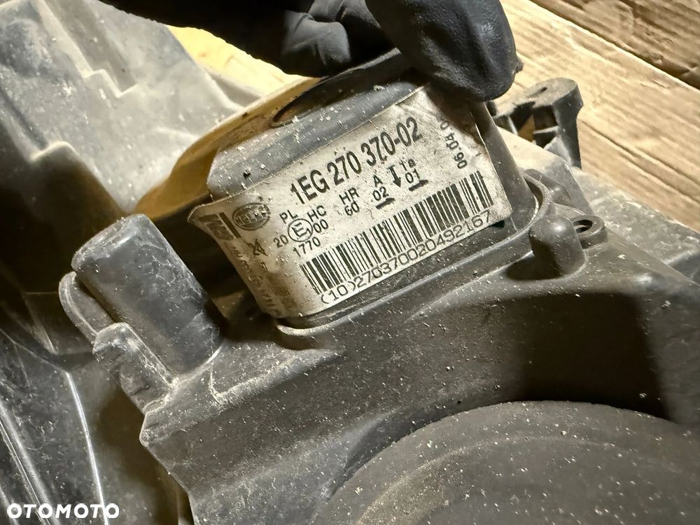 Lampa przód OPEL ASTRA III  prawa 1EG270370 - 15