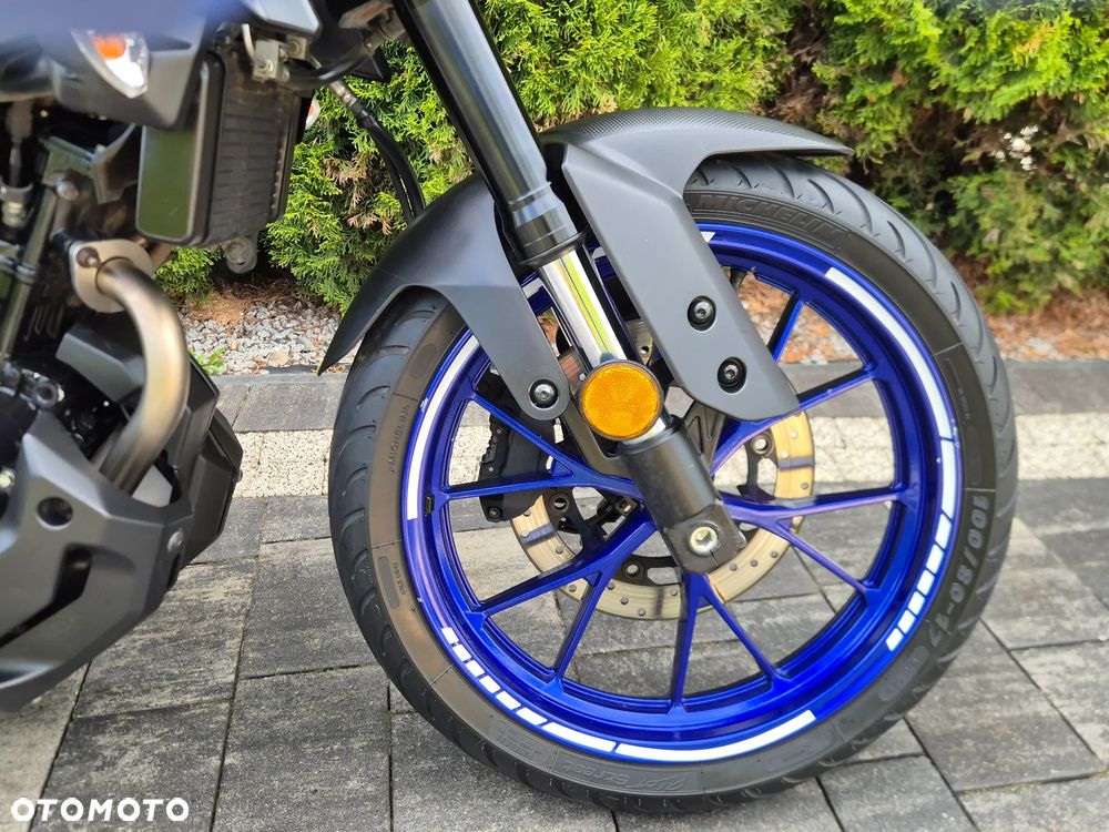 Yamaha MT - 11