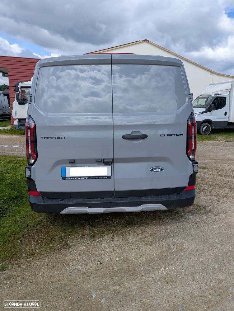 Ford NOVA TRANSIT CUSTOM N1 VAN FT320 L2 Van Trail 2.0 EcoBlue - 19