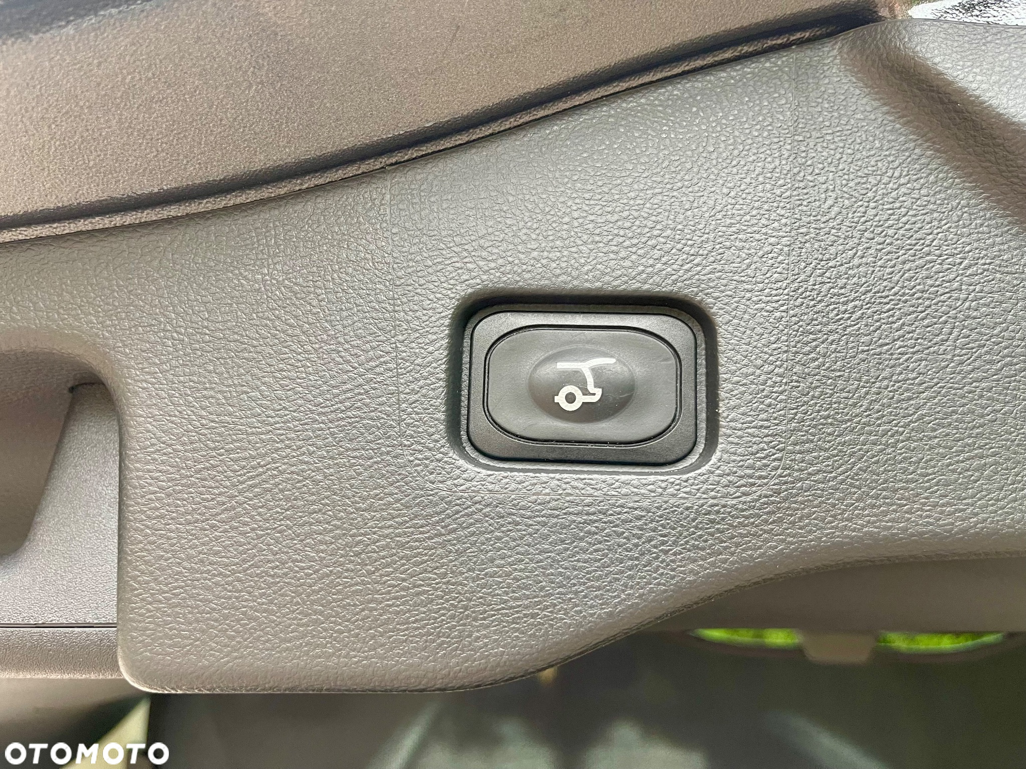 Ford Mondeo - 36