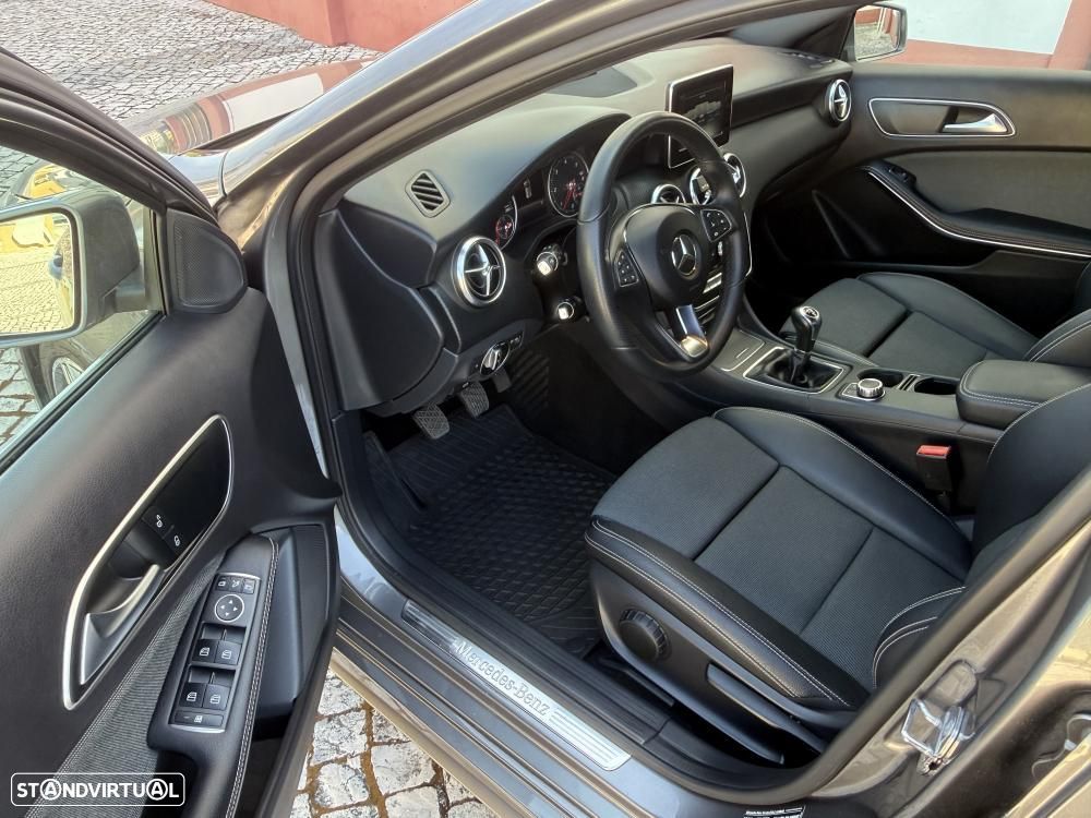 Mercedes-Benz A 180 d Style - 13