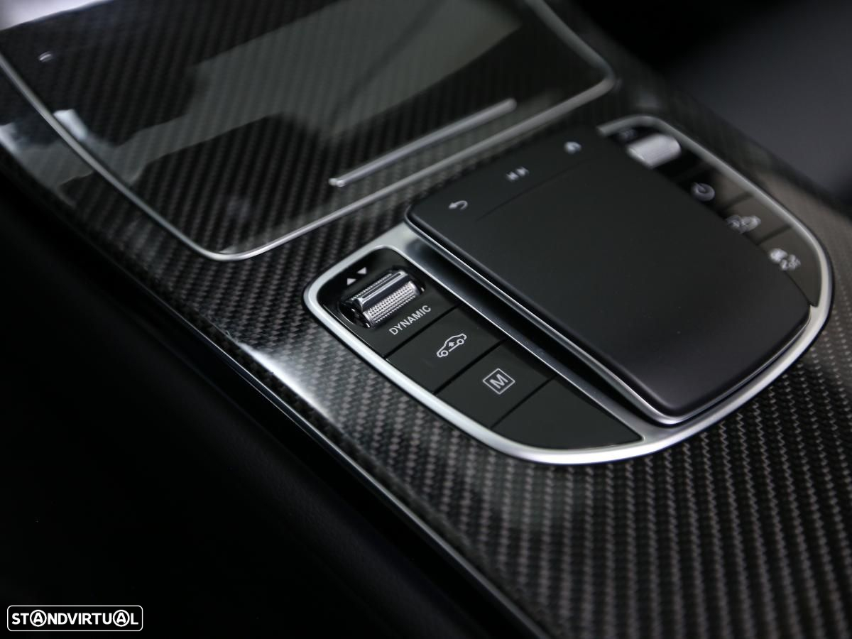 Mercedes-Benz GLC 300 e 4Matic - 24