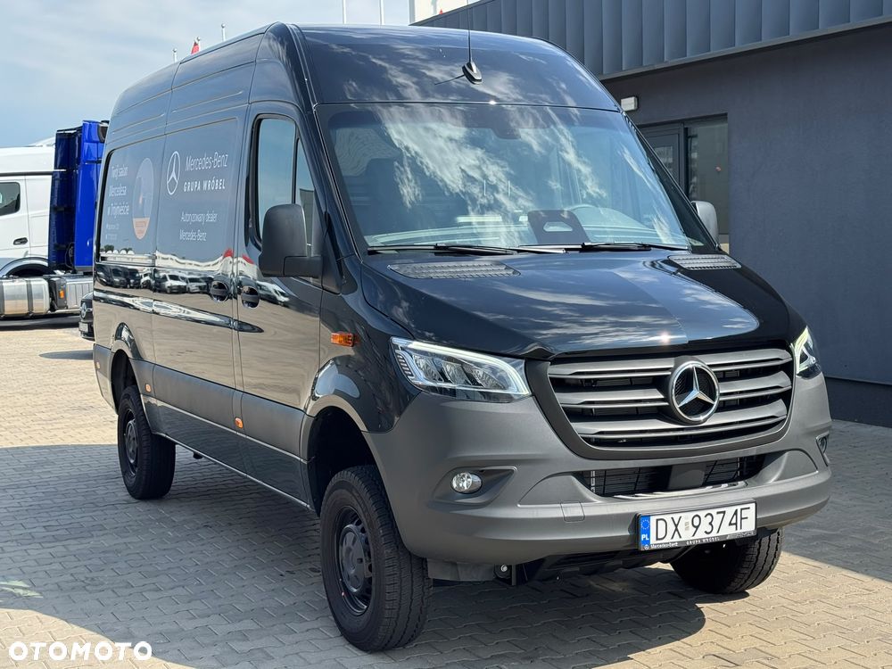 Mercedes-Benz Sprinter - 4