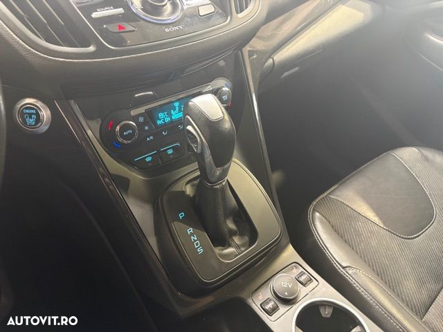 Ford Kuga 2.0 TDCi 4WD Powershift Titanium - 11