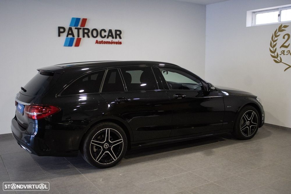 Mercedes-Benz C 300 de AMG Line - 16