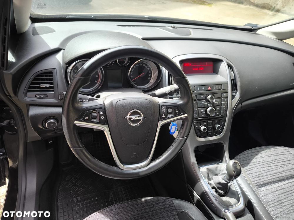 Opel Astra 1.4 T Active - 6