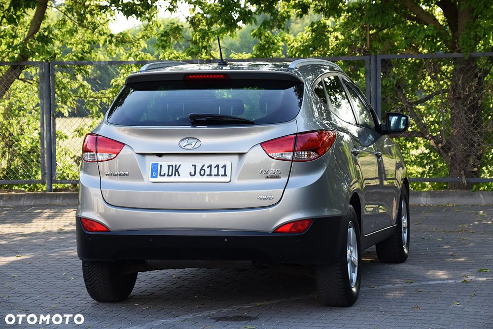 Hyundai ix35 2.0 CRDi 4WD Automatik Premium - 17