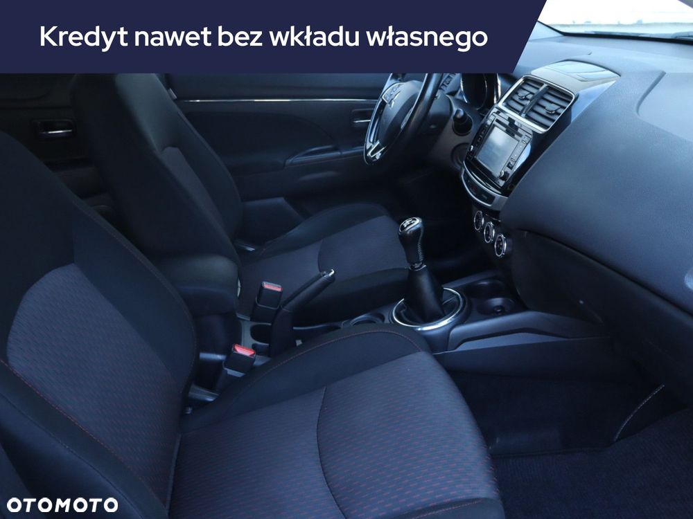 Mitsubishi ASX - 11
