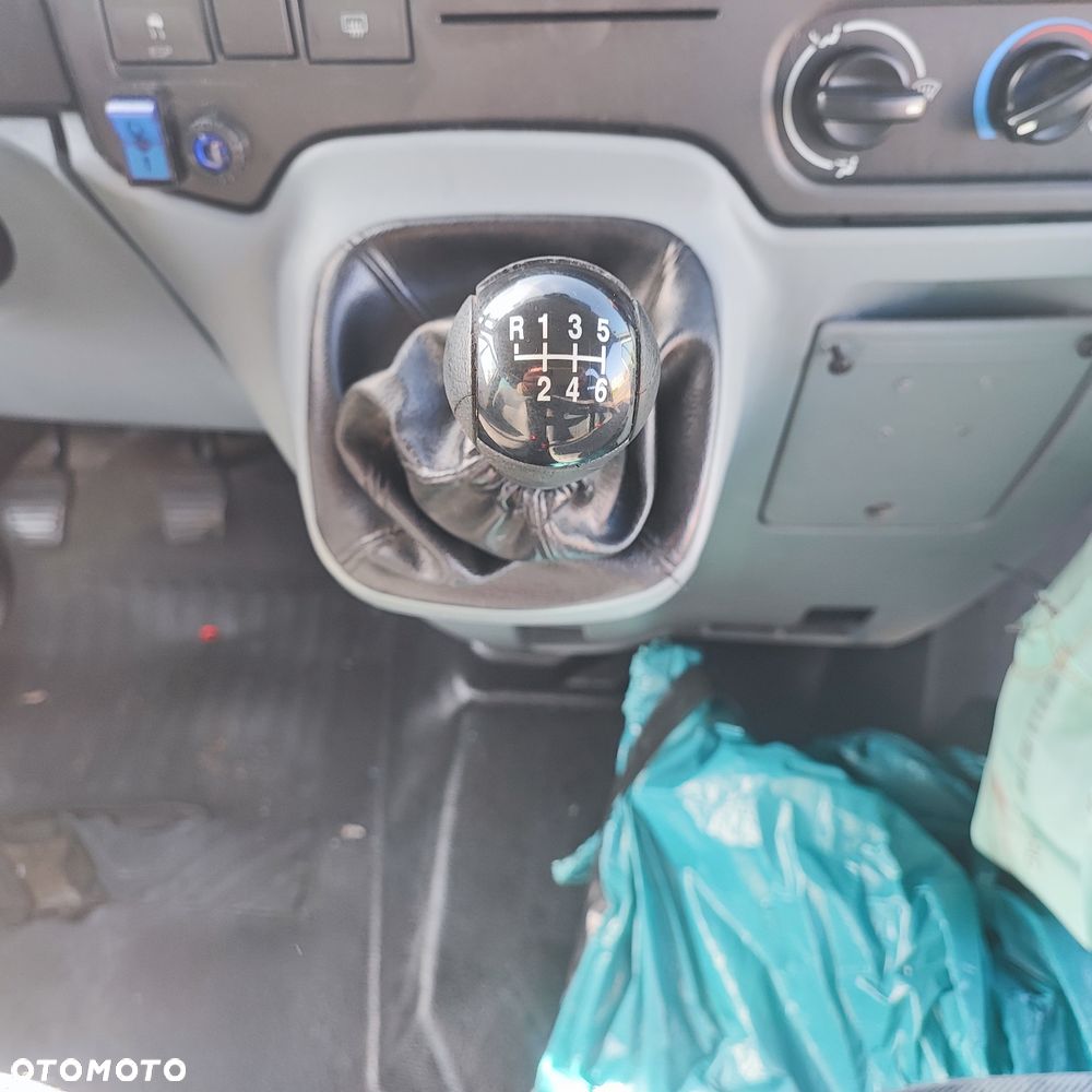 Ford Transit L - 9