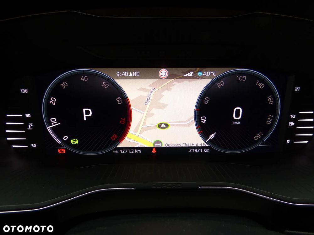 Skoda Superb 2.0 TSI 4x4 L&K DSG - 17