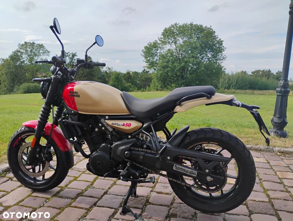 Royal Enfield Guerrilla - 15