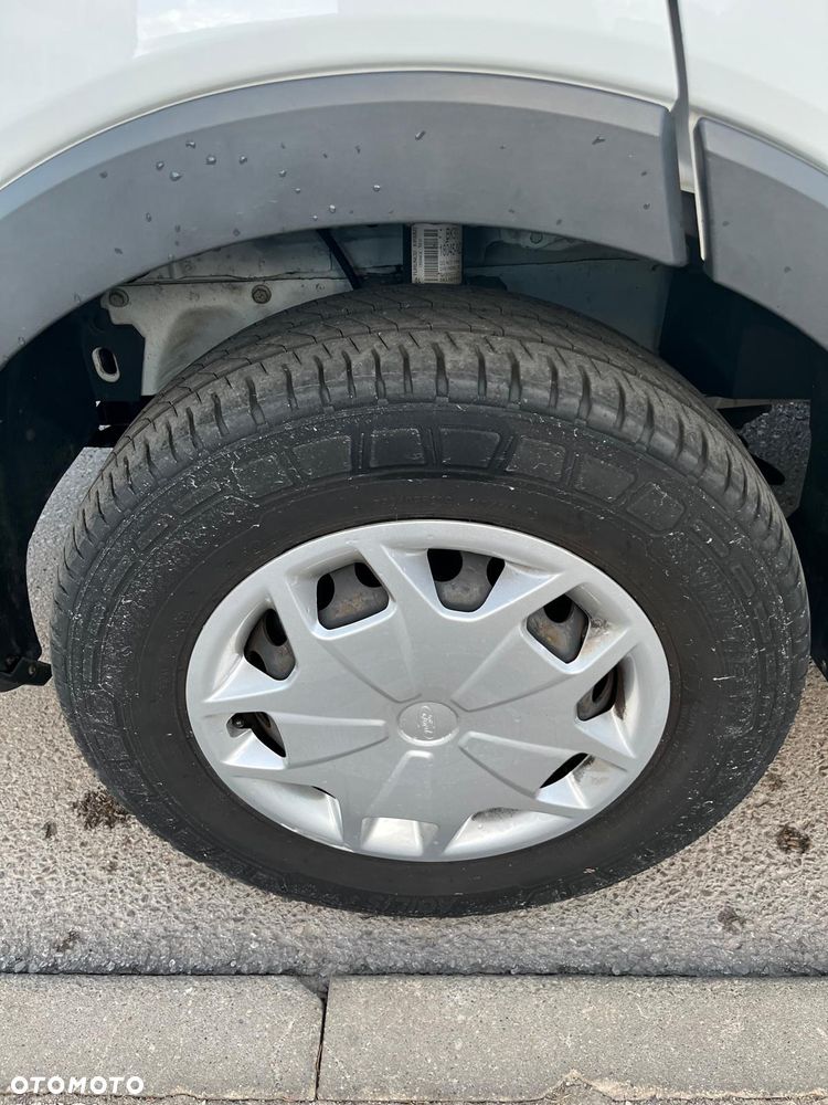 Ford Transit - 15