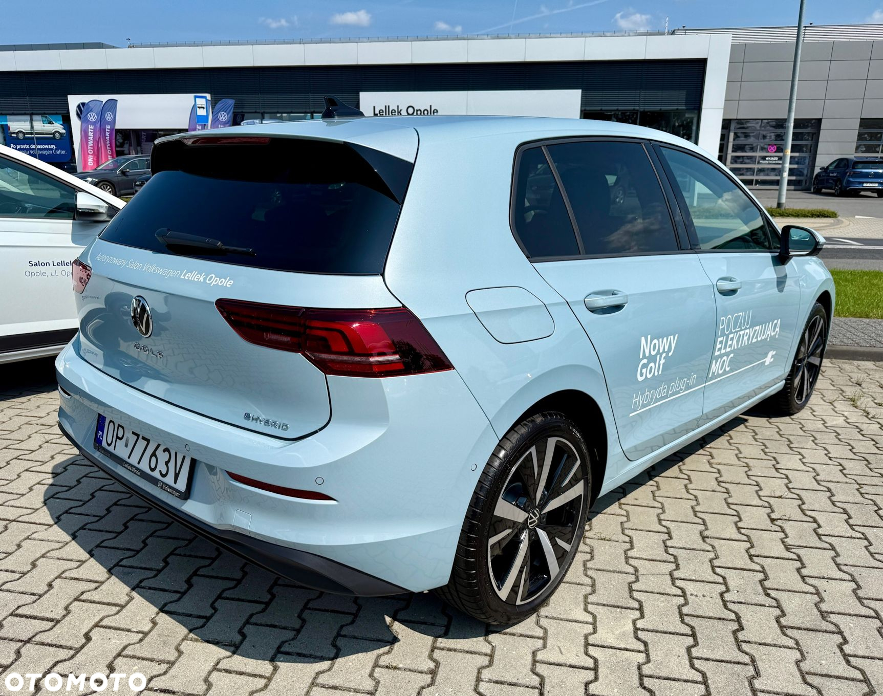 Volkswagen Golf - 6