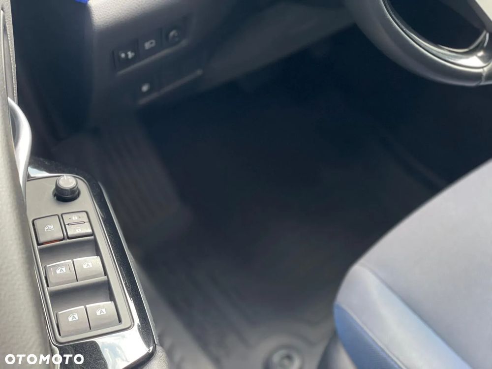 Toyota C-HR 1.8 Hybrid Prestige - 11