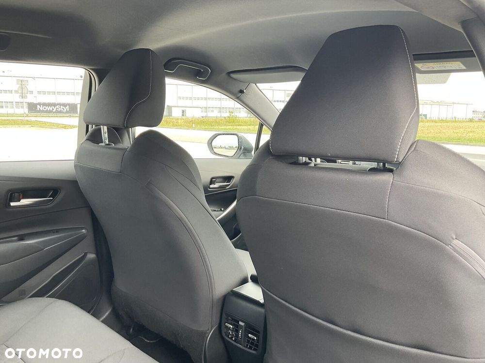 Toyota Corolla 1.8 Hybrid Comfort - 18