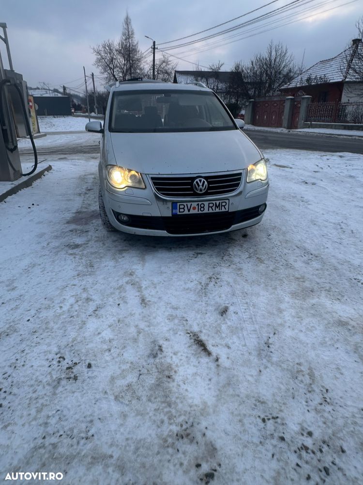 Volkswagen Touran 1.9 TDI DPF Trendline BlueMotion - 8