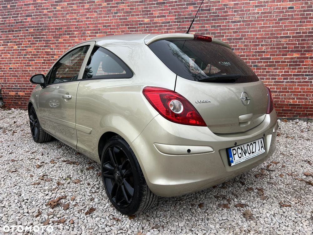 Opel Corsa 1.4 16V Enjoy - 4